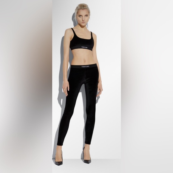 Tom Ford Women’s Black Velvet Leggings NWOT - Picture 2 of 11